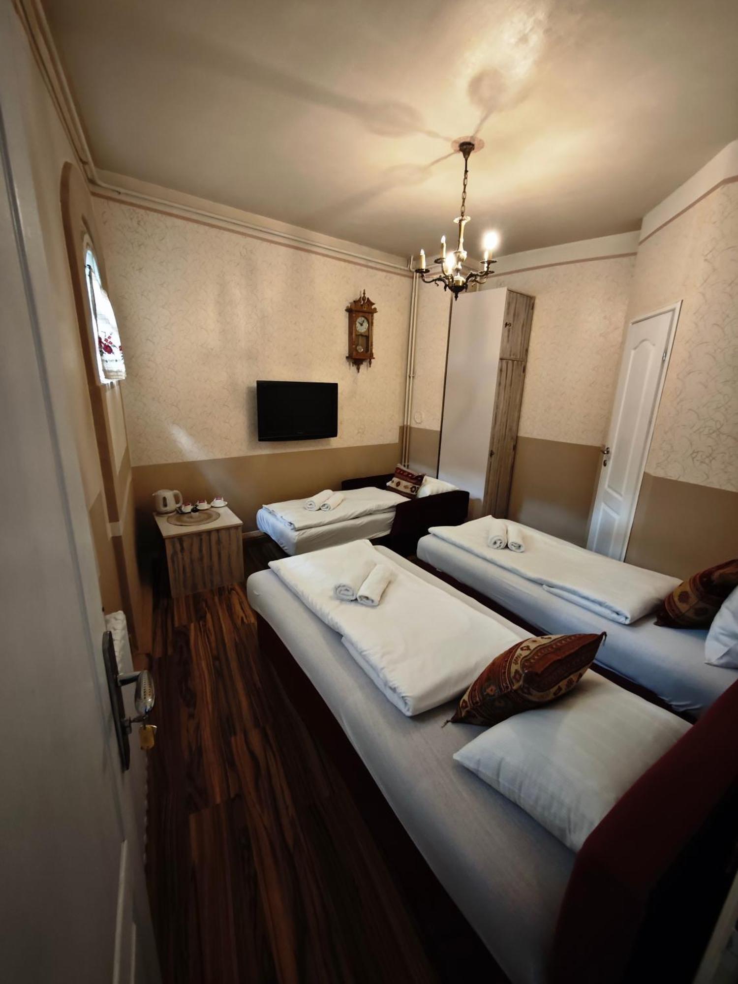 Guesthouse Yildiz 塞拉耶佛 外观 照片
